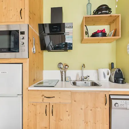 400m De La Plage, Avec Piscine Apartamento *