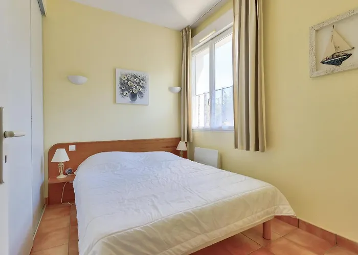 400m De La Plage, Avec Piscine